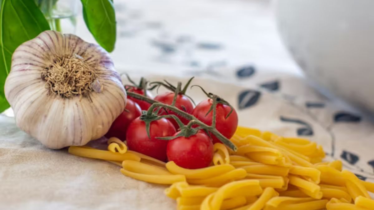 Masgonzola vs. Gorgonzola: Understanding the Differences and Uses